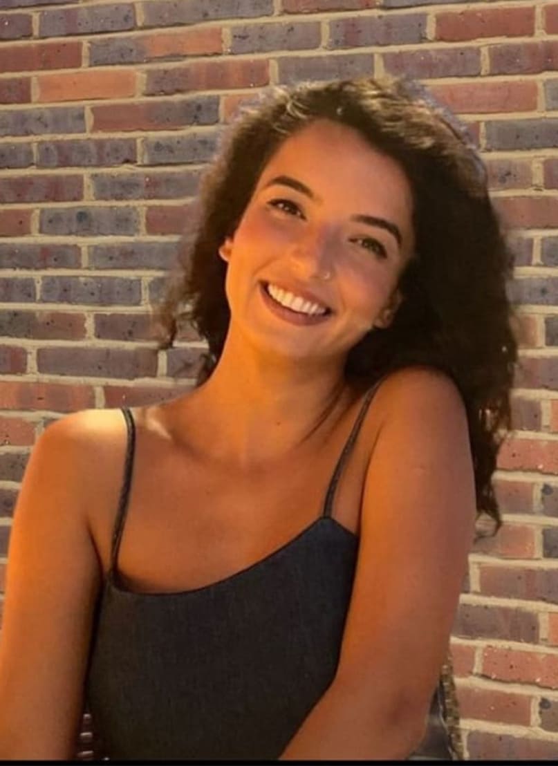 Nur Şener